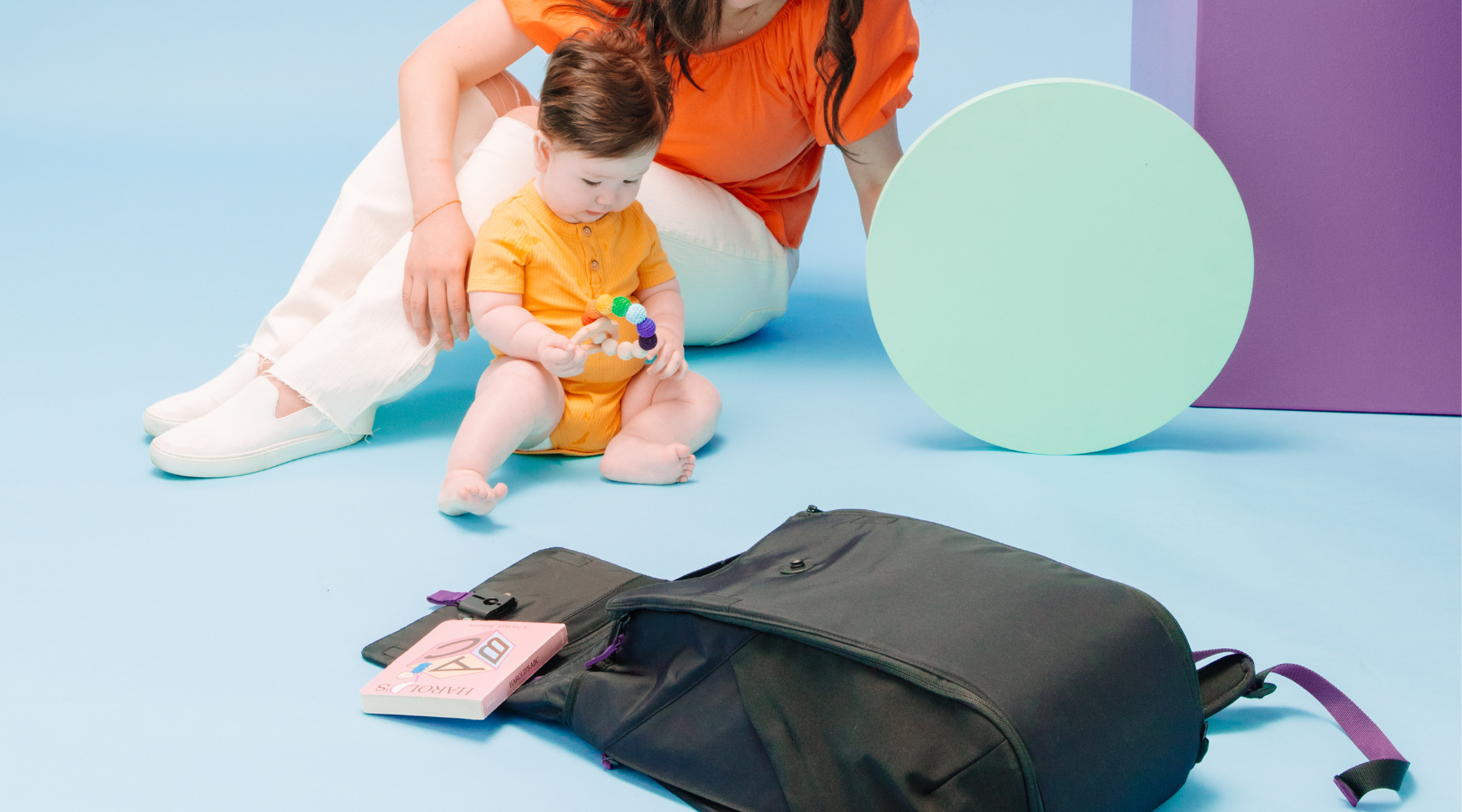 Choosing A Diaper Bag: A Guide for Overwhelmed New Parents