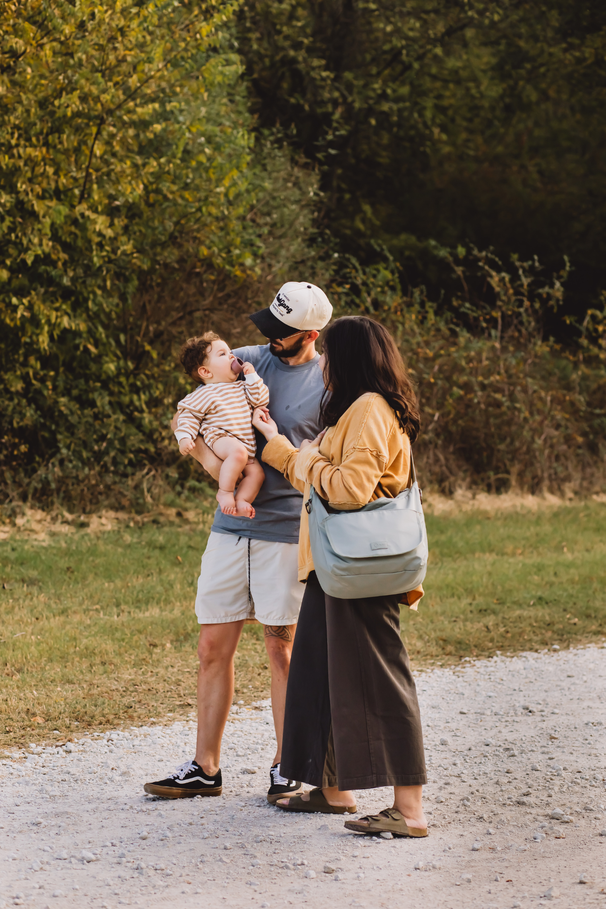 Roam Crossbody Diaper Bag / Mid(dle of the)night Black
